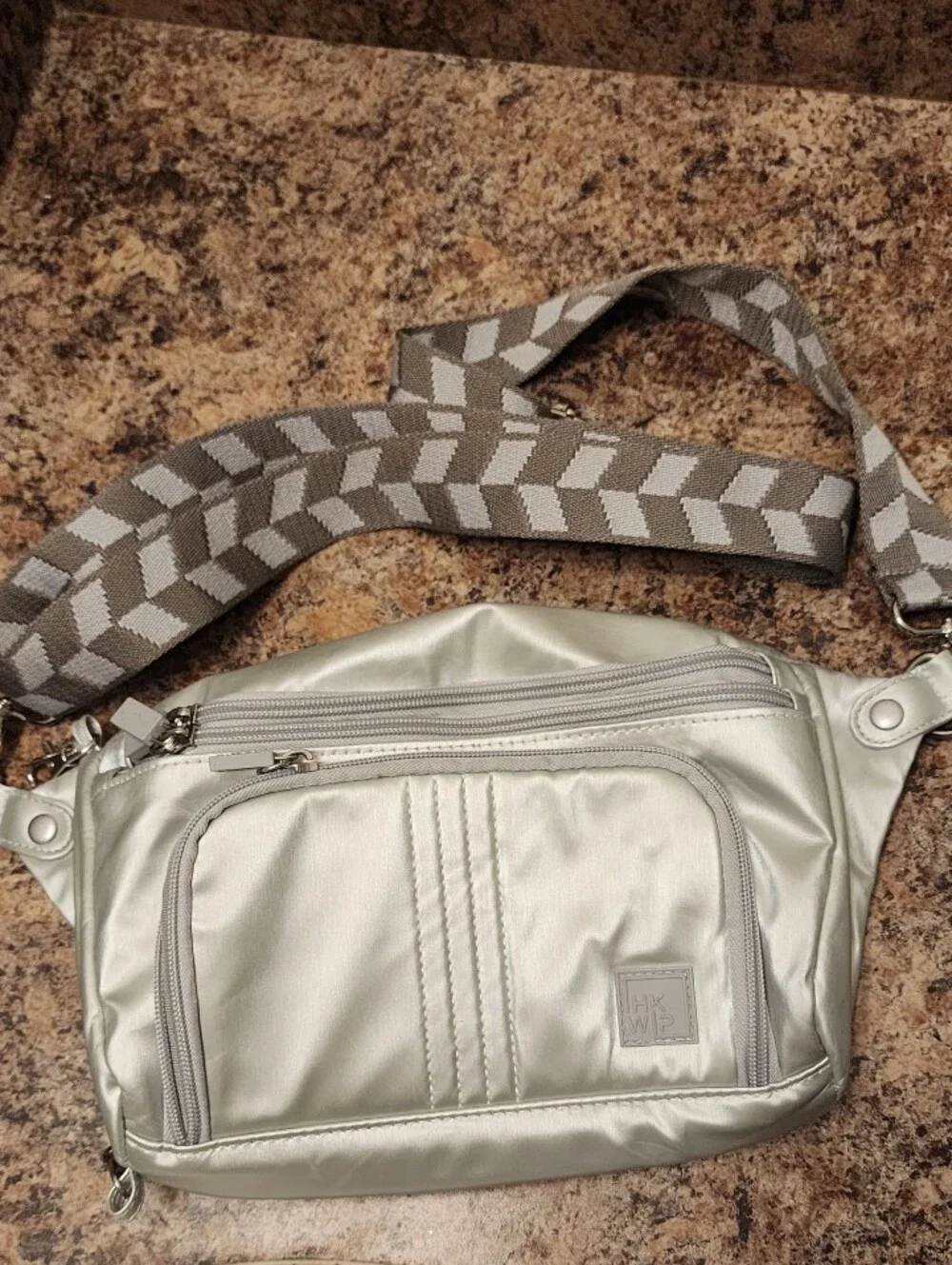 HKWP Silver Metallic Crossbody Shoulder Bag Adjustable Strap Multi Pocket